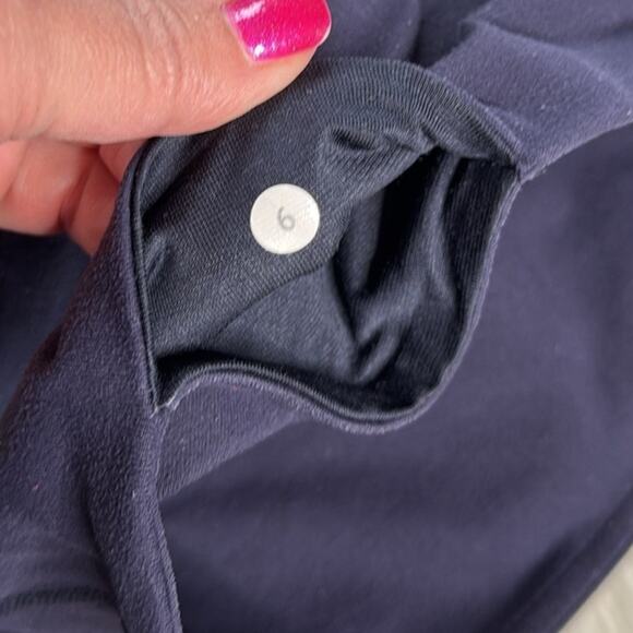 Lululemon Navy Blue Wunder Under Crop Leggings - Picture 4 of 6